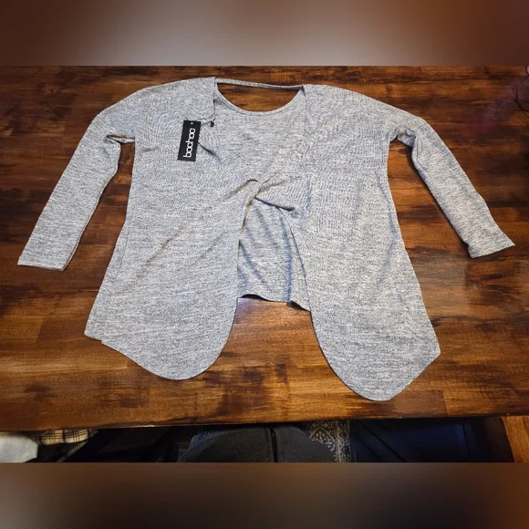 Boohoo Light Gray Long Sleeve Women's Top - Picture 5 of 9